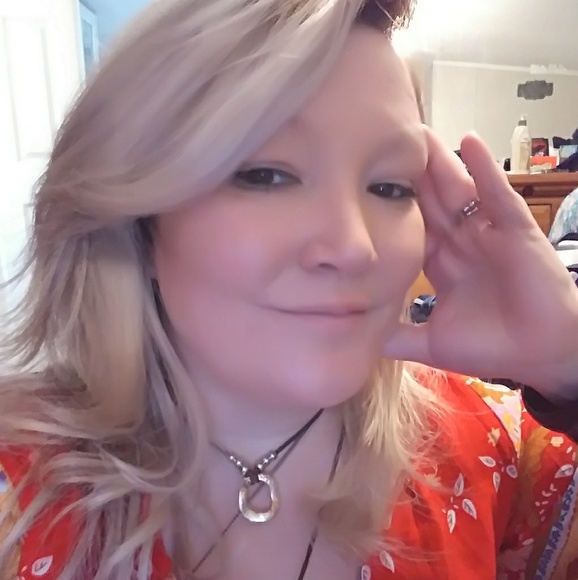 Meet the Posher - Picture 8 of 8